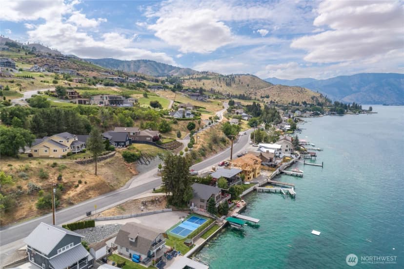 Property photo for 915 S Lakeshore Drive, Chelan photo 36