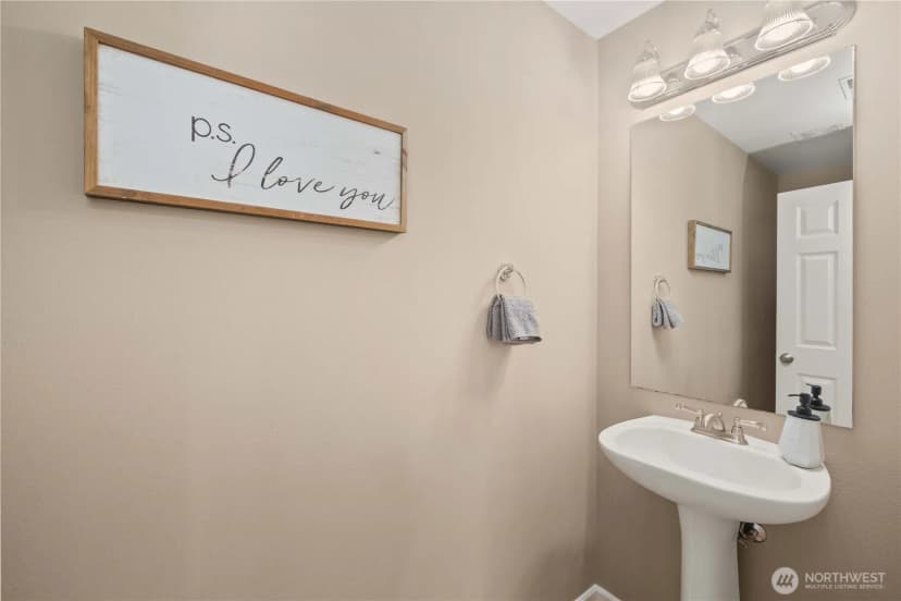 Property photo for 23511 S 243rd Place, Maple Valley photo 14