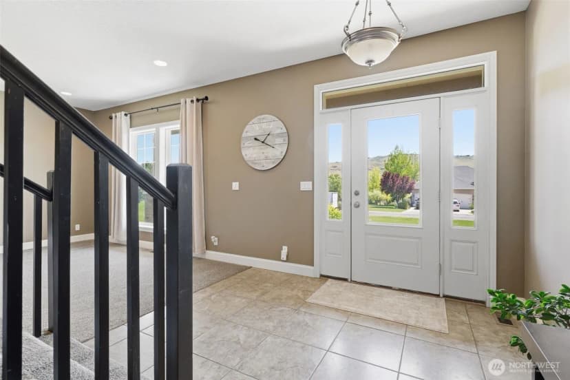 Property photo for 99206 E Ridgeview Drive, Kennewick photo 7