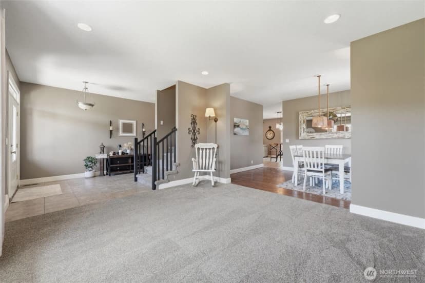 Property photo for 99206 E Ridgeview Drive, Kennewick photo 9
