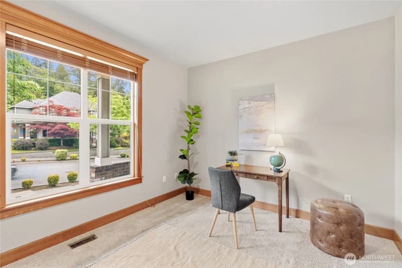 Property photo for 17123 Parkside Way Se, Renton photo 9