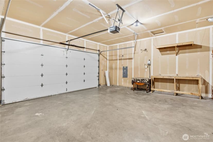 Property photo for 17123 Parkside Way Se, Renton photo 27
