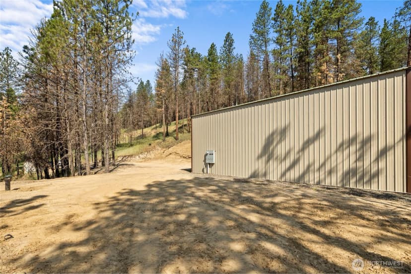 Property photo for 4281 Red Bridge Road, Cle Elum photo 6