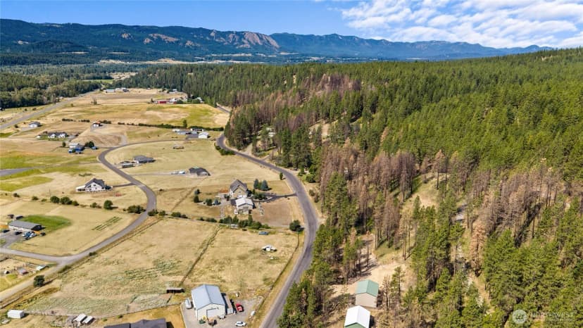 Property photo for 4281 Red Bridge Road, Cle Elum photo 14