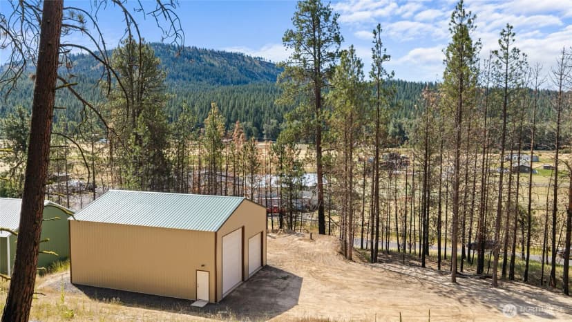Property photo for 4281 Red Bridge Road, Cle Elum photo 7