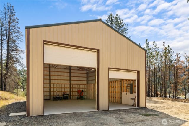 Property photo for 4281 Red Bridge Road, Cle Elum photo 2
