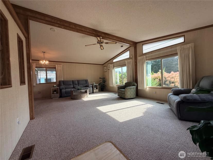 Property photo for 1352 Alonda Lane Ne, Olympia photo 3