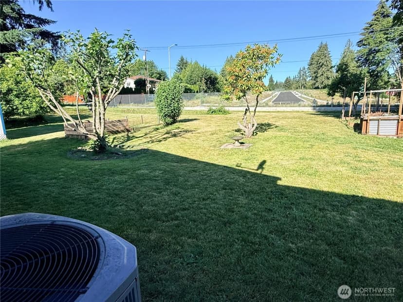 Property photo for 1352 Alonda Lane Ne, Olympia photo 17