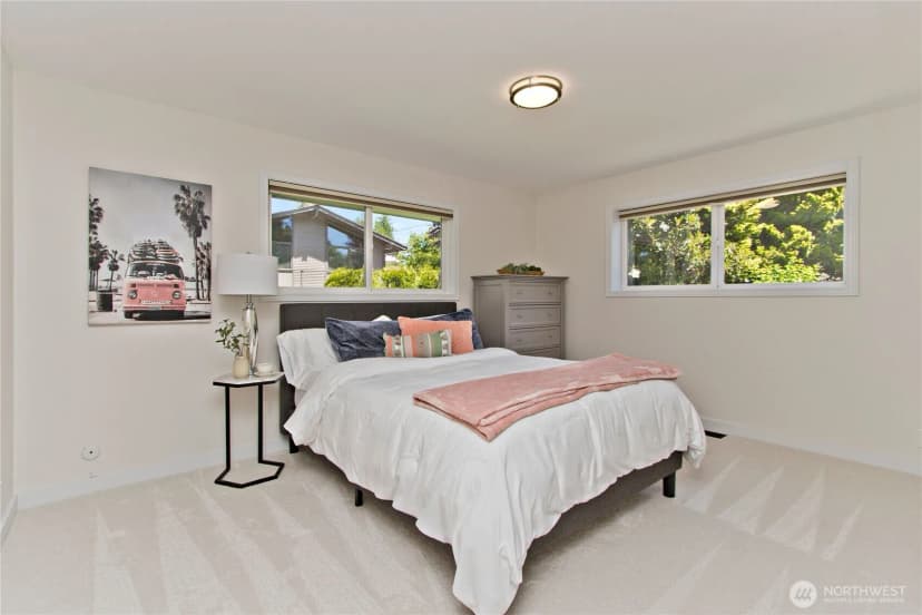 Property photo for 4935 116th Place Se, Bellevue photo 18