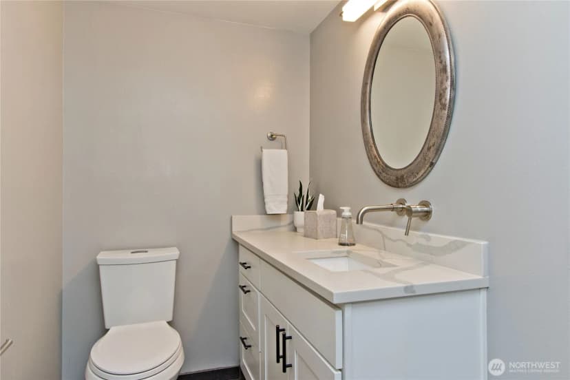 Property photo for 4935 116th Place Se, Bellevue photo 25