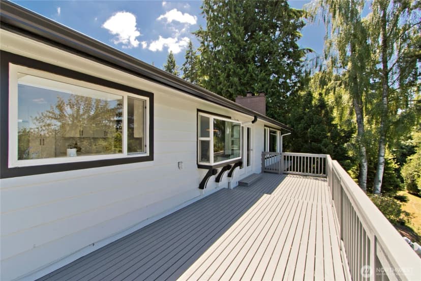 Property photo for 4935 116th Place Se, Bellevue photo 31
