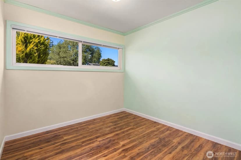 Property photo for 4009 Ne 23rd Pl, Renton photo 10