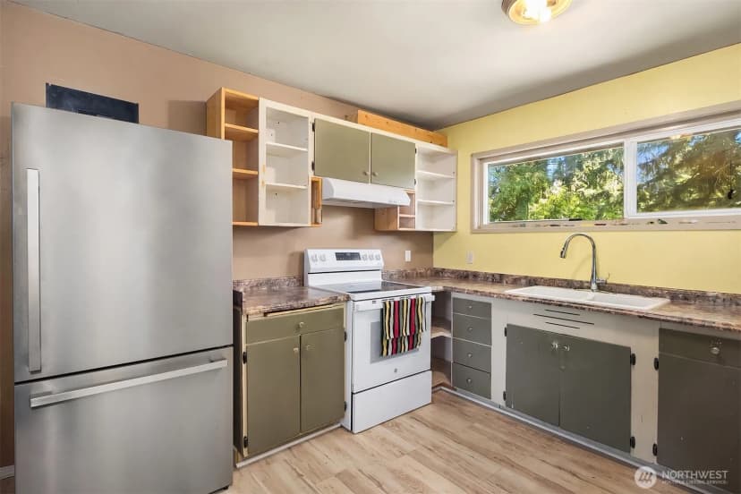 Property photo for 4009 Ne 23rd Pl, Renton photo 8
