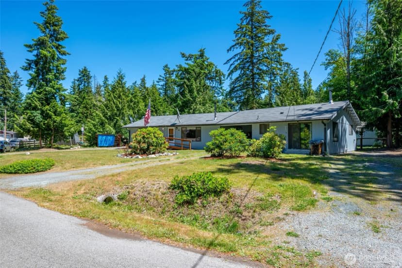 Property photo for 4554 N Siesta Place, Oak Harbor photo 4