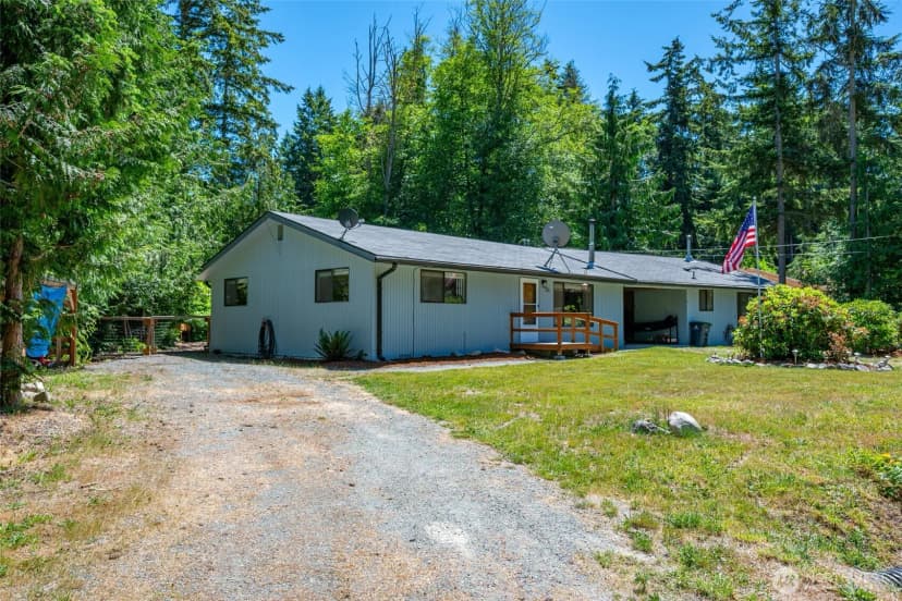 Property photo for 4554 N Siesta Place, Oak Harbor photo 2