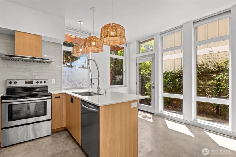 Property photo for 6612 Corson Avenue S #c, Seattle photo 13
