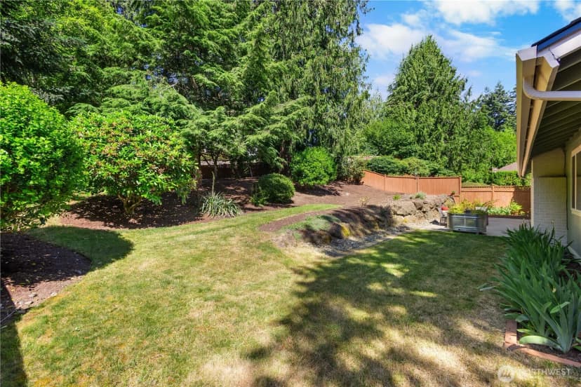 Property photo for 15027 Se Fairwood Boulevard, Renton photo 25