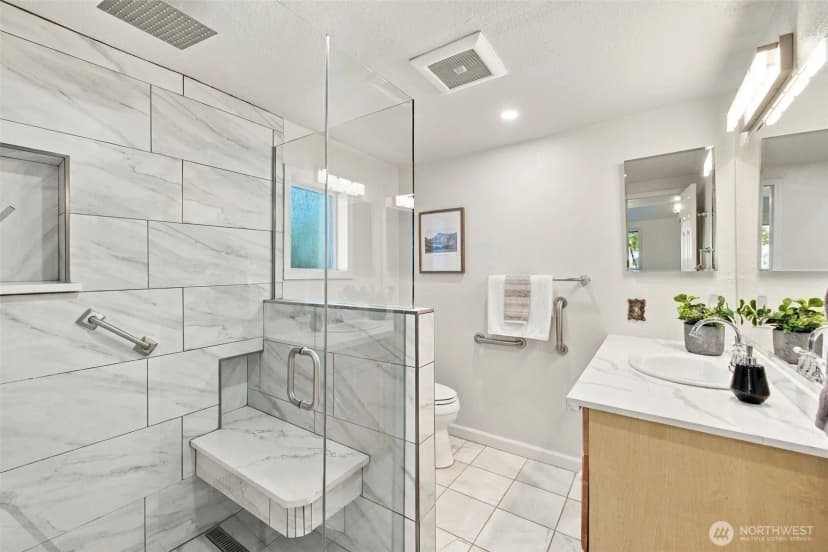 Property photo for 4616 49th Avenue S, Seattle photo 15