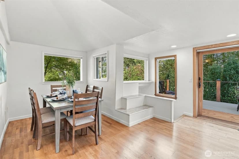 Property photo for 4616 49th Avenue S, Seattle photo 12
