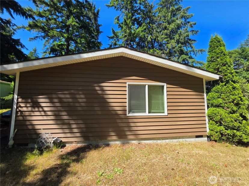 Property photo for 3591 Pine Road, Bremerton photo 2
