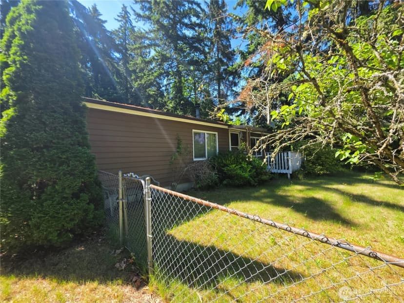 Property photo for 3591 Pine Road, Bremerton photo 4