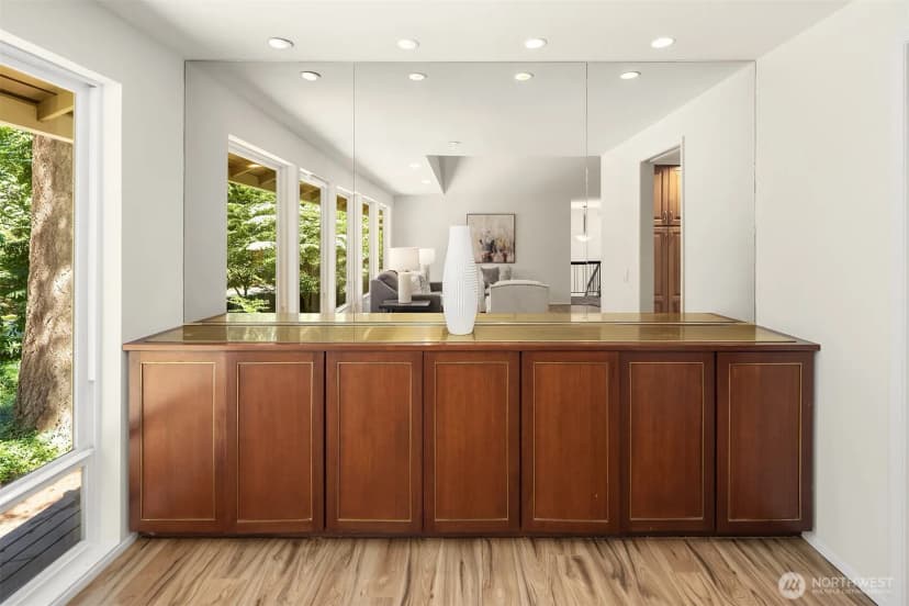 Property photo for 2119 Sahalee Drive W, Sammamish photo 10
