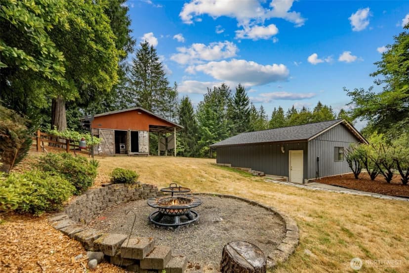 Property photo for 14908 221st Avenue Ne, Woodinville photo 35