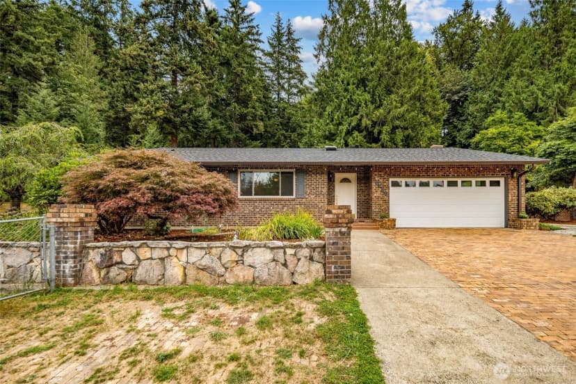 Property photo for 14908 221st Avenue Ne, Woodinville