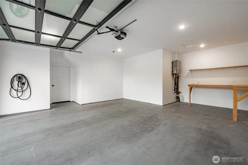 Property photo for 204 Pebblebrook Drive, Lynden photo 35