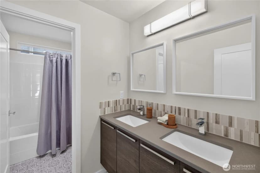 Property photo for 33011 Se Cottonwood Street, Black Diamond photo 21