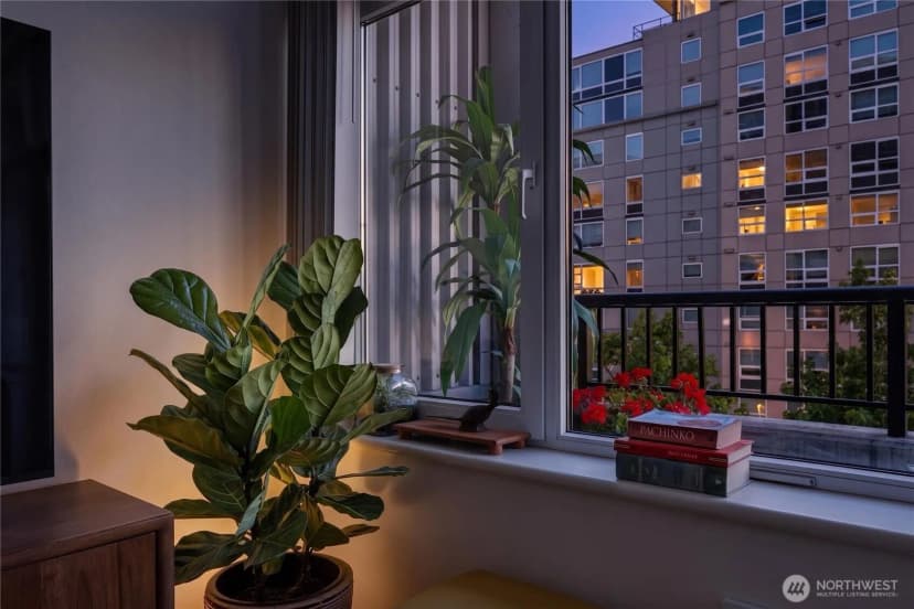 Property photo for 2717 Western Avenue ##5002, Seattle photo 15