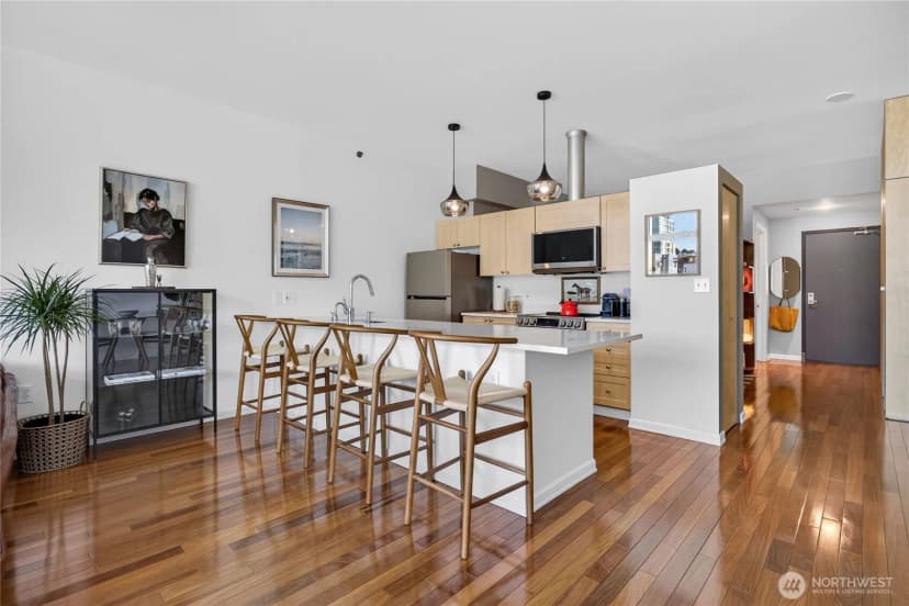 Property photo for 2717 Western Avenue ##5002, Seattle photo 6