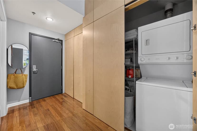 Property photo for 2717 Western Avenue ##5002, Seattle photo 20