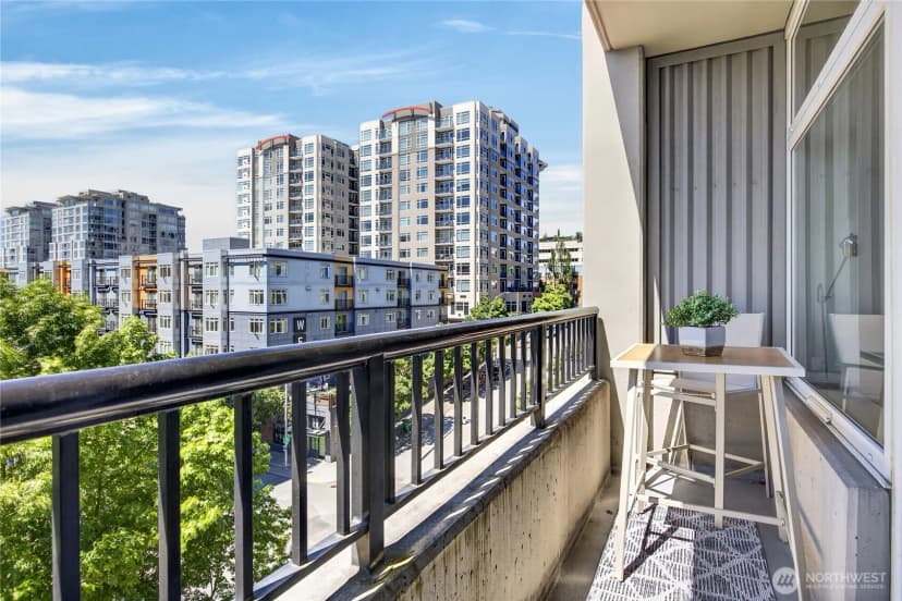 Property photo for 2717 Western Avenue ##5002, Seattle photo 19