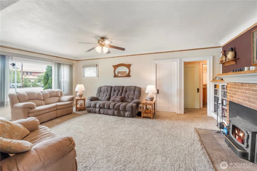 Property photo for 20341 Old Highway 99 Sw, Centralia photo 6