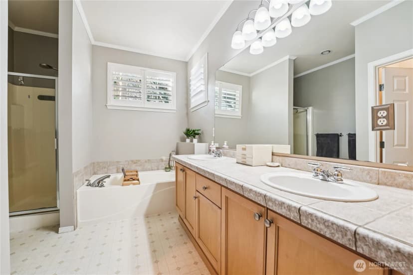 Property photo for 7704 Fairway Avenue Se #601, Snoqualmie photo 17