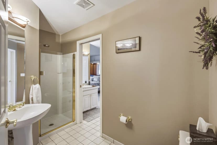 Property photo for 8221 53rd Avenue W #17d, Mukilteo photo 12