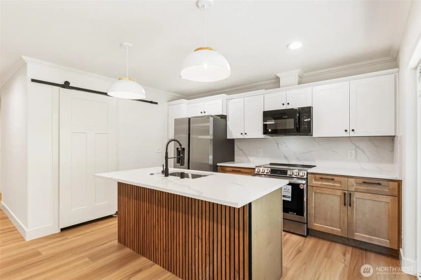 Property photo for 41675 S Shore Dr, Concrete photo 9