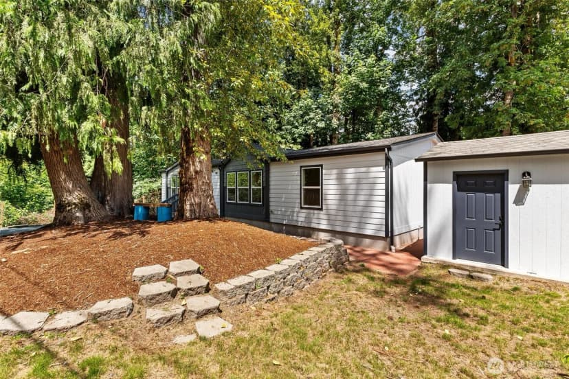 Property photo for 41675 S Shore Dr, Concrete photo 27