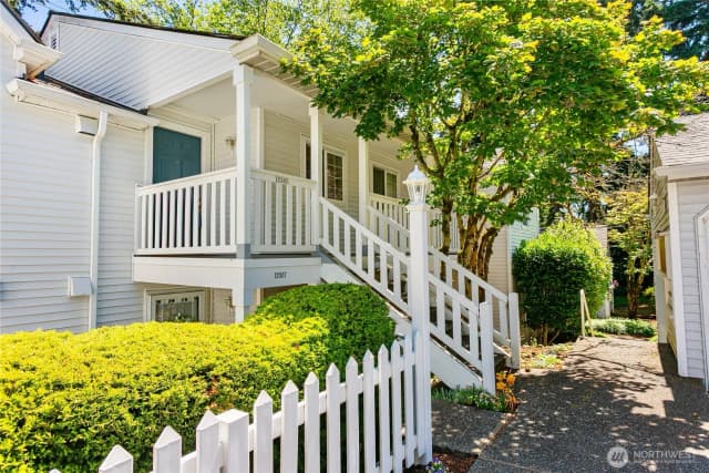 Property photo for 12385 Se 41st Lane #61, Bellevue, WA 98006