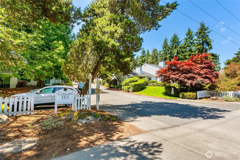 Property photo for 12385 Se 41st Lane #61, Bellevue photo 32