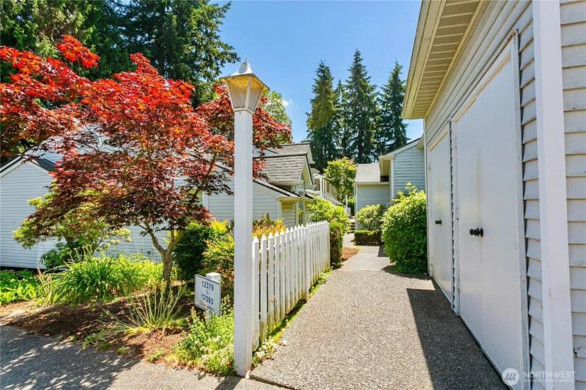 Property photo for 12385 Se 41st Lane #61, Bellevue photo 31