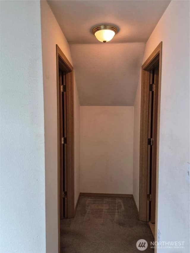 Property photo for 118 99th Court E, Tacoma photo 3