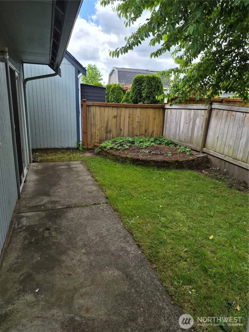 Property photo for 118 99th Court E, Tacoma photo 7
