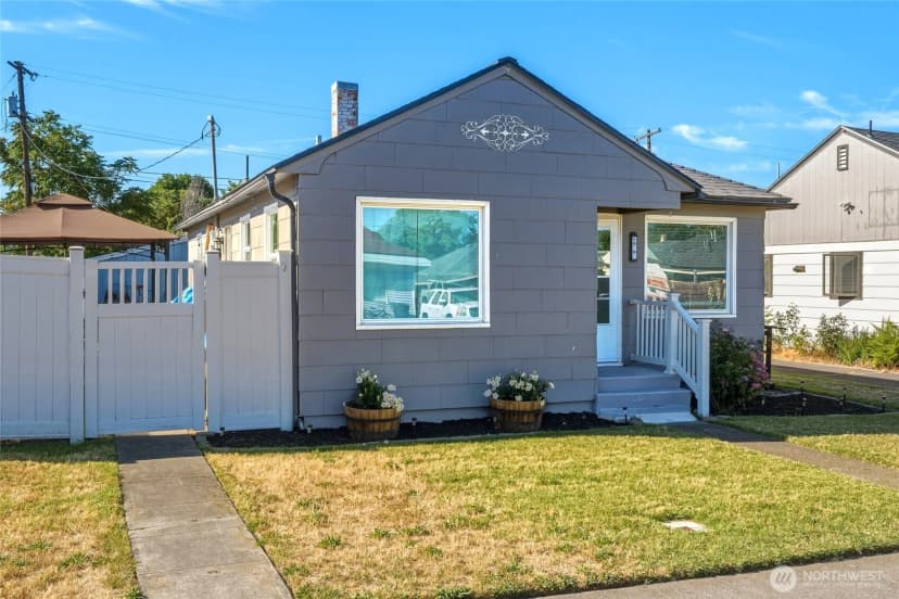 Property photo for 19 W Morton Street, Walla Walla photo 3