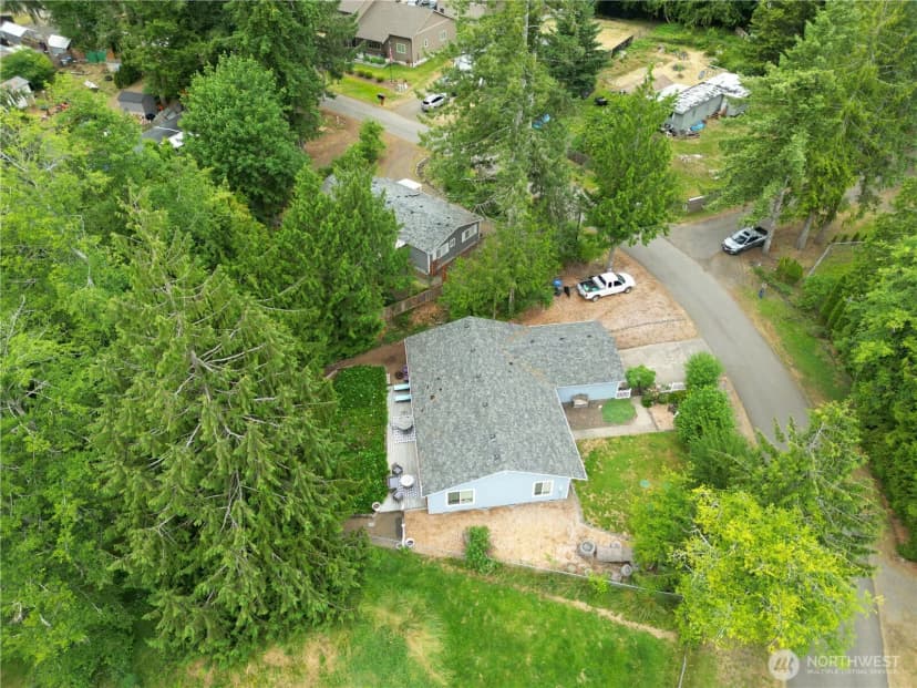 Property photo for 140 Se Foxglove Avenue, Shelton photo 32