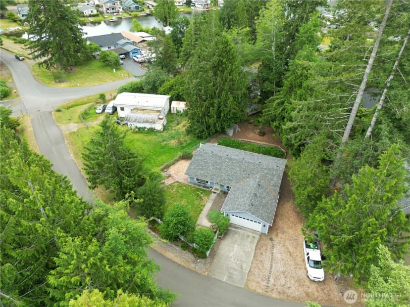 Property photo for 140 Se Foxglove Avenue, Shelton photo 33