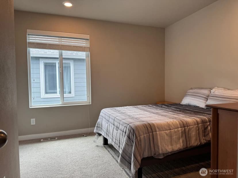 Property photo for 927 Vine Maple Street Se, Lacey photo 12