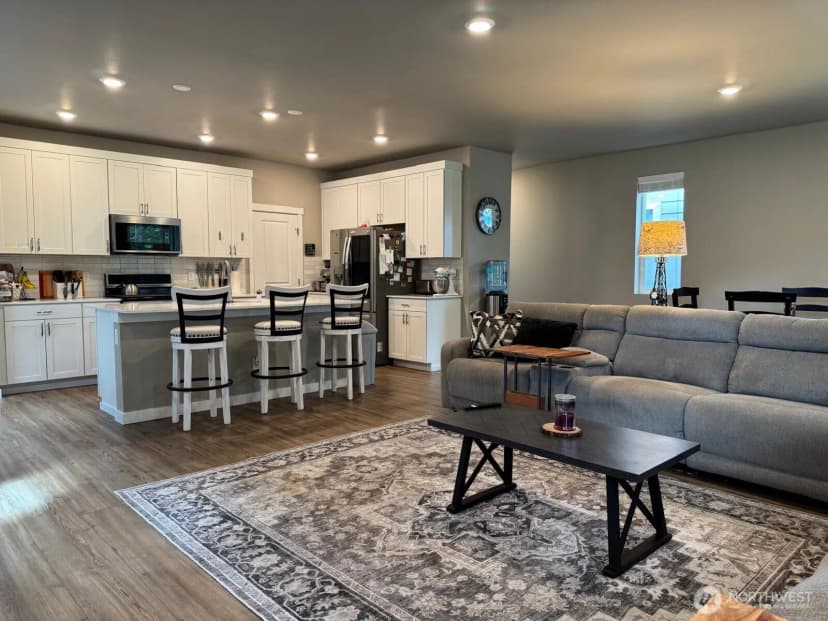 Property photo for 927 Vine Maple Street Se, Lacey photo 6