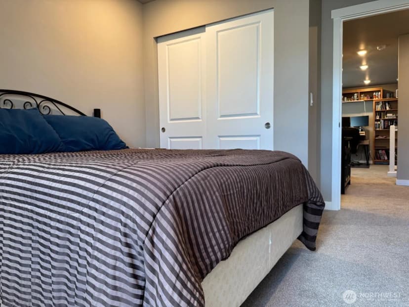 Property photo for 927 Vine Maple Street Se, Lacey photo 17